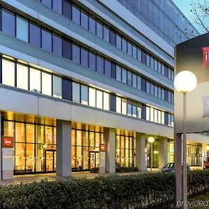 *** Szálloda Ibis Messe Ausztria