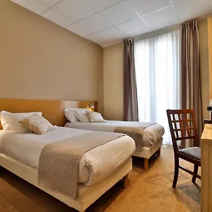 kyriad-centre-gare.fr-provencehotel.com/
